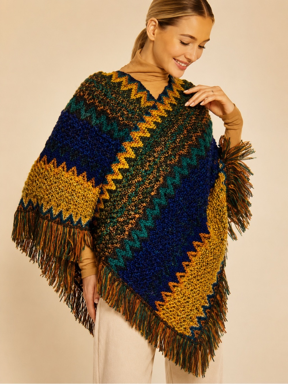 Boho Chevron Patterned Knit Poncho